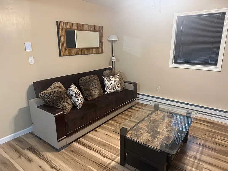 21 Basswood Ct — Photo 42