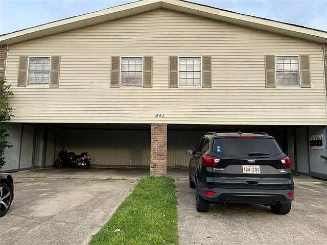 1st image of 941 W Monterey Ct #D