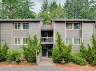 2417 SW Nebraska St APT 1, Portland, OR 97239