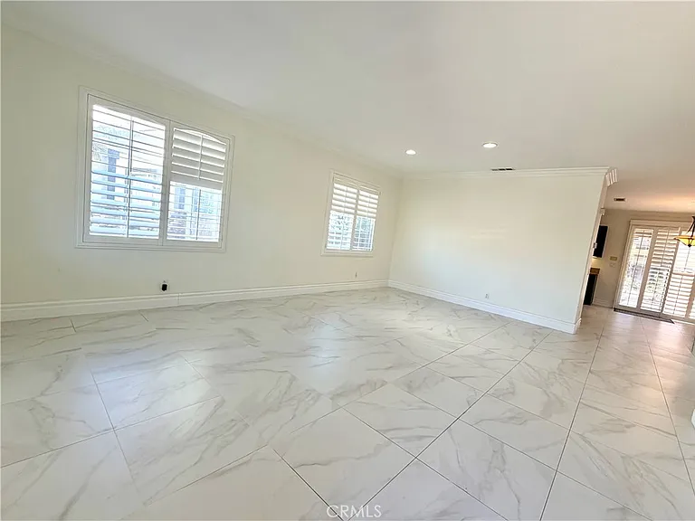14141 Apple Grove Ct — Photo 5