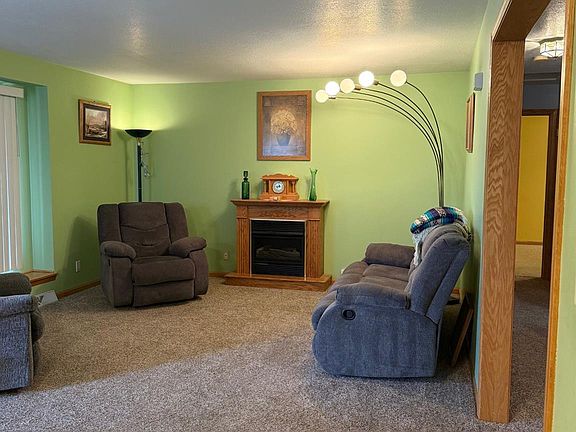 5th image of 4338 Mertz Rd