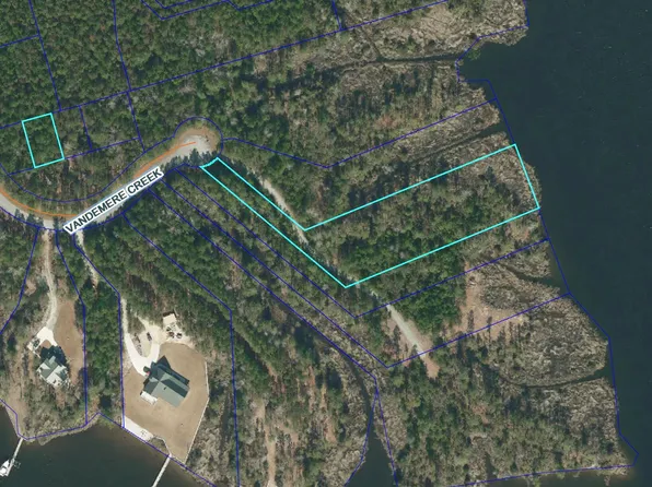 1024 Vandemere Creek Drive, Vandemere, NC 28587