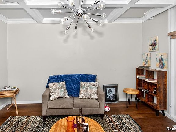 3rd image of 5874 Orchard Woods Dr