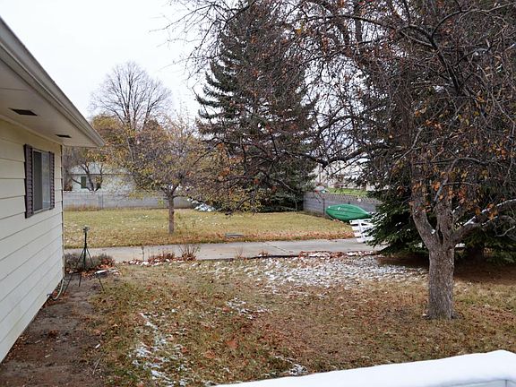 4th image of 266 Hattie Ln