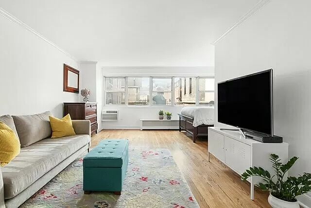 1st image of 3 Sheridan Sq APT 2M