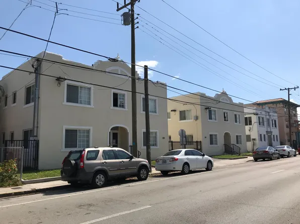 826 SW 6th St, Miami, FL 33130