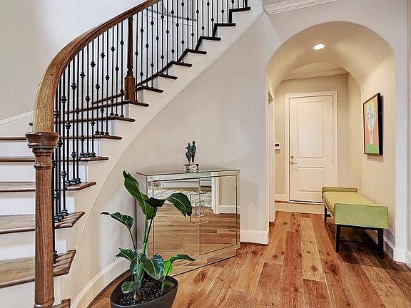 3rd image of 1152 Mosaico Ln