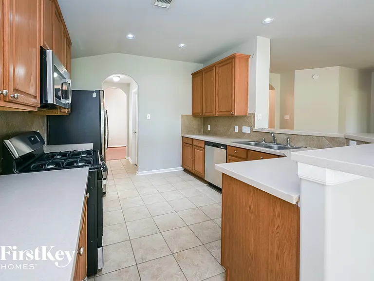 2729 Domenico Ln — Photo 8
