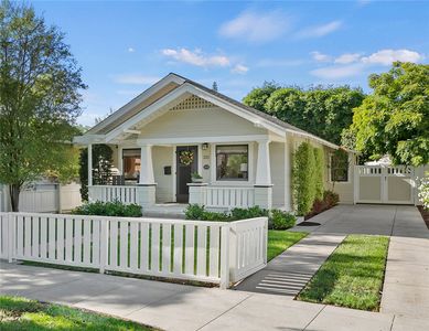 221 E Palmyra Ave, Orange, CA, 92866