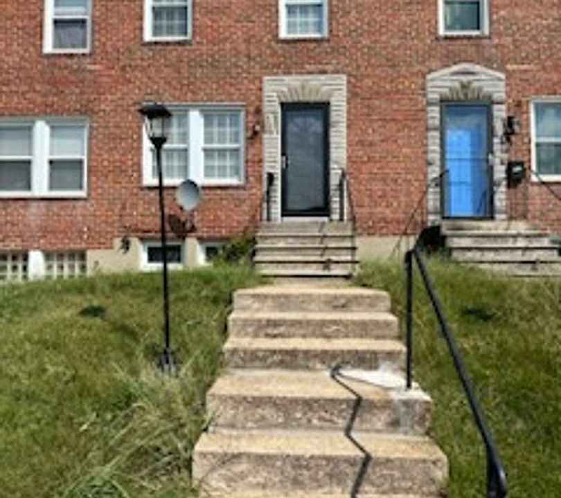 1st image of 4126 Coleman Ave