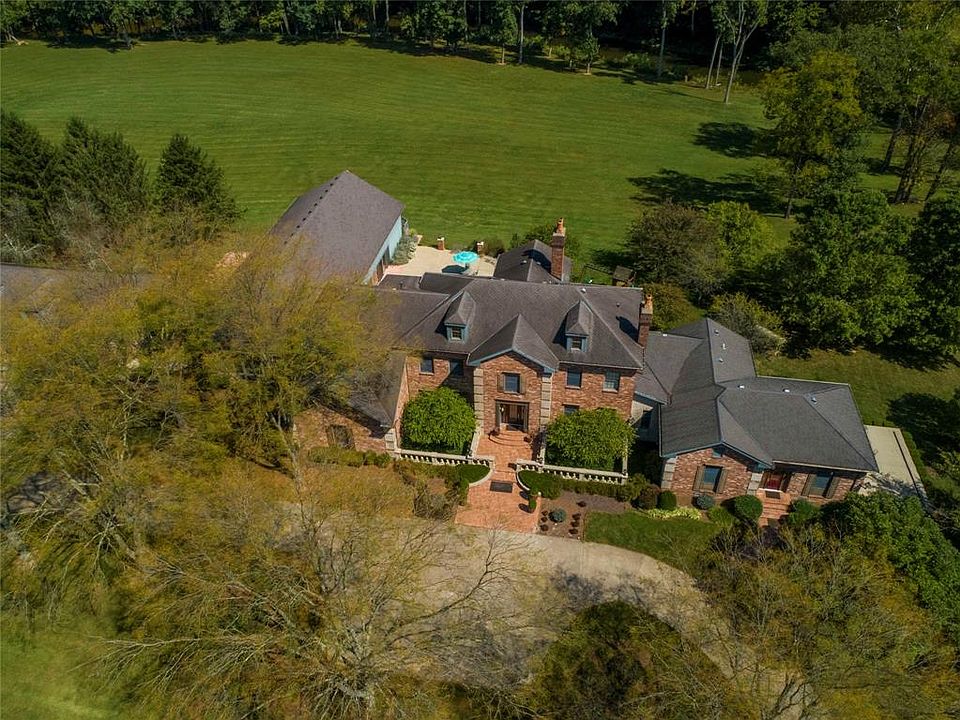 1st image of 650 Scenic Dr