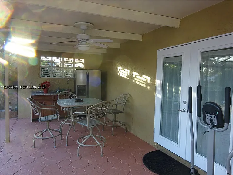9240 SW 56th St — Photo 18