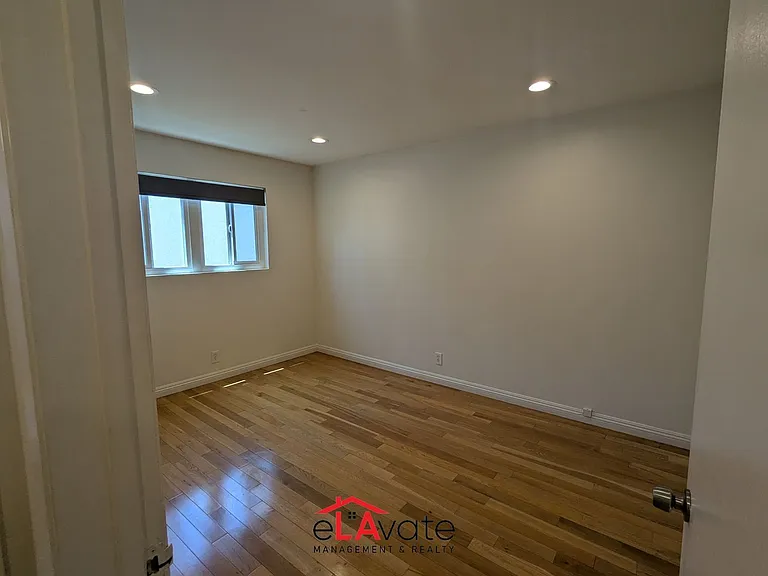 1515 S Beverly Glen Blvd #3 — Photo 13