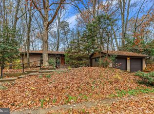 1326 Buttermilk Ln, Reston, VA 20190