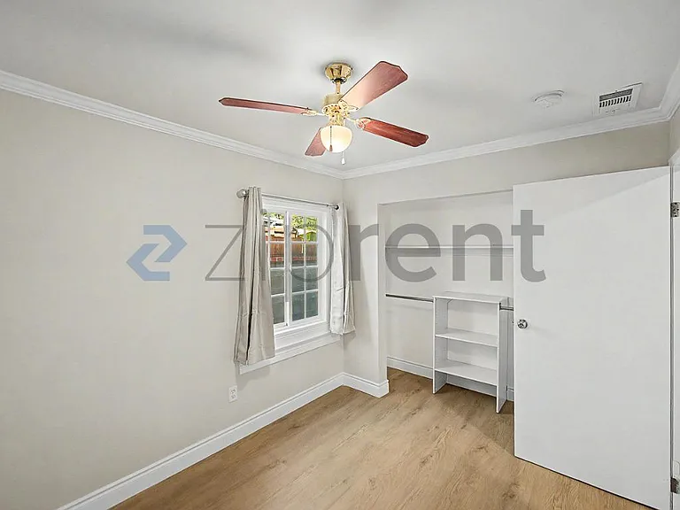 3419 Holyoke Dr — Photo 28