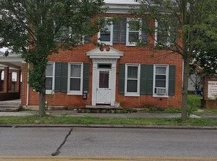 564 Broadway APT 3, Hanover, PA 17331