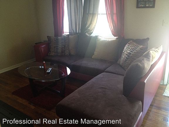 3rd image of 6010 Jefferson Ave APT 06