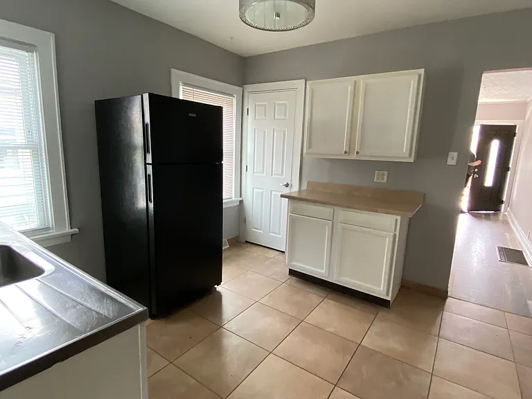 153 Waits Ave — Photo 2