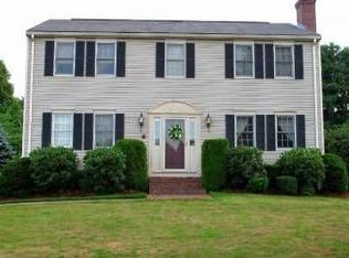 30 Springwood Dr, Abington, MA 02351