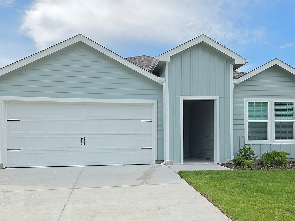 1st image of 339 Desert Willow Way