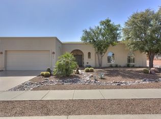 141 W Paseo Del Chino, Green Valley, AZ 85614
