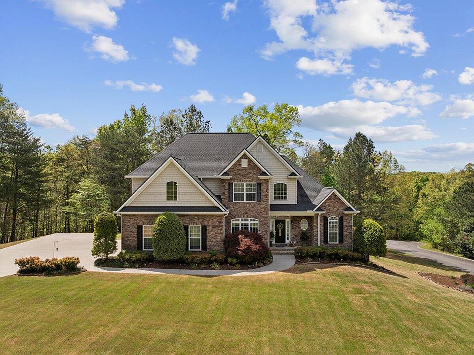 1st image of 120 Weatherby Dr