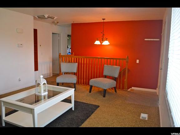 3rd image of 5768 W Woodsborough Cir