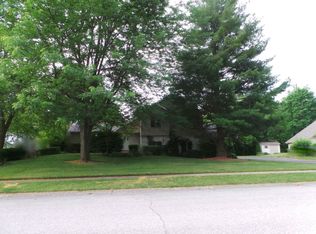 11768 Eden Estates Pl, Carmel, IN 46033