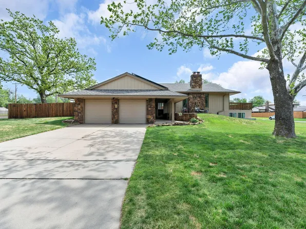 2120 N Hyacinth St, Wichita, KS 67203