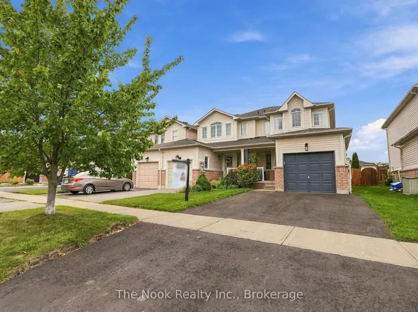 16 Annisson Ct, Clarington, ON L1C 5L3