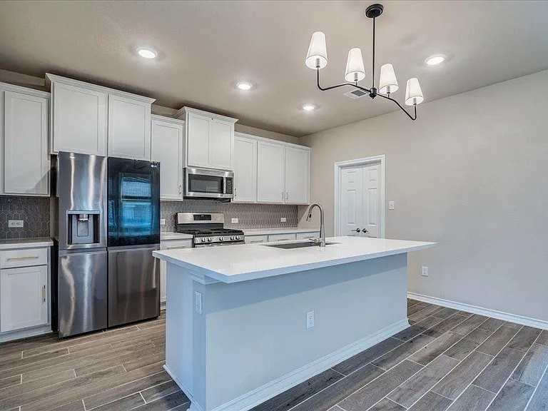 133 Papaya Dr — Photo 2