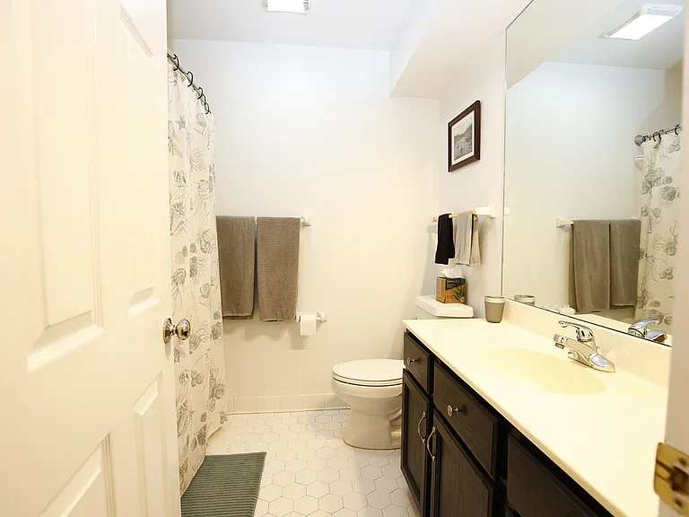 1539 Pathway Dr — Photo 55