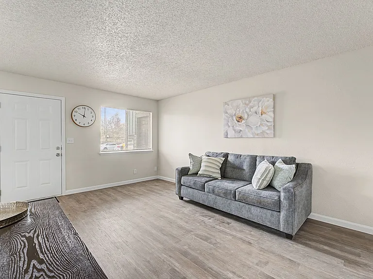 6551 E 31st St #15 — Photo 10