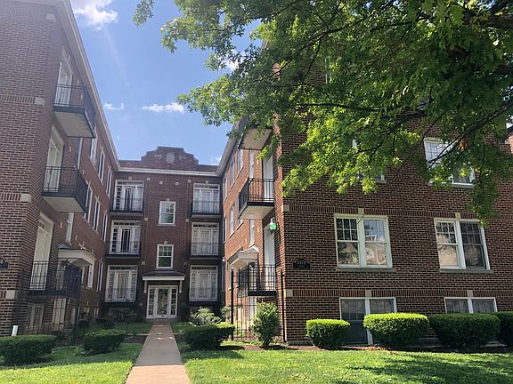 2nd image of 5474-78 Delmar Blvd #1S