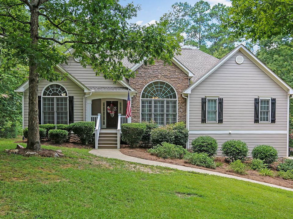 2nd image of 418 Gray Fox Dr