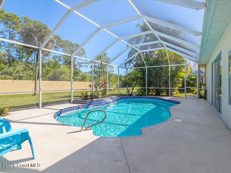 1st image of 3639 Meadowlark Way