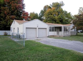 2127 E Cinderella St, Springfield, MO 65804