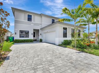 4520 SW 173rd Ave, Hollywood, FL 33029