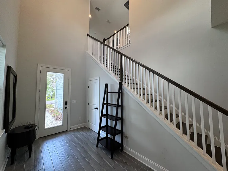 128 Zephyr Dr — Photo 8