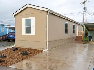 204 Cascade 23 Dr #23, Lebanon, OR 97355