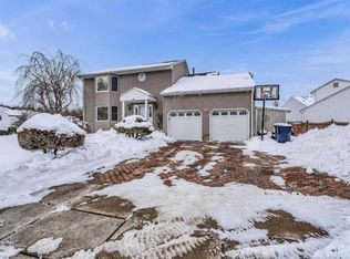 45 Princess Dr, North Brunswick, NJ 08902