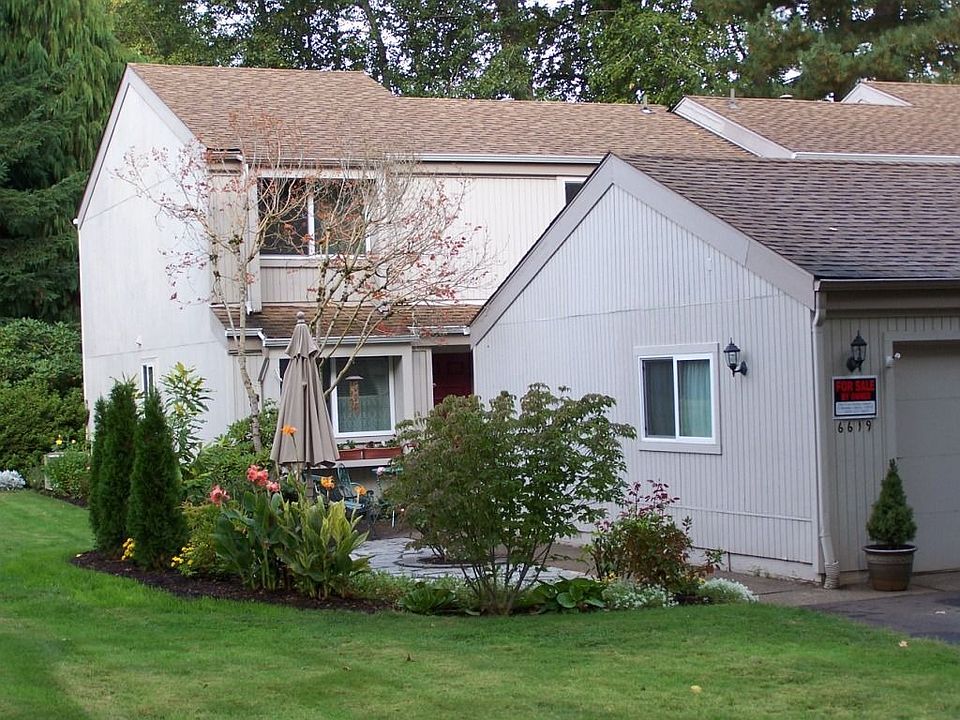 Front view south facing, one common wall