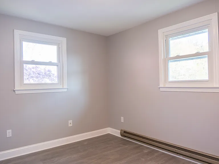 441 Circular Ave #2 — Photo 11