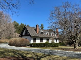 172 Tuxedo Rd, Tuxedo Park, NY 10987