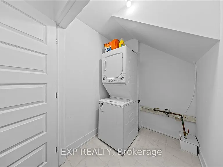 1410 Hemlock Rd — Photo 9