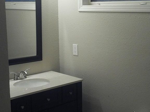 4th image of 227 Artemis Dr