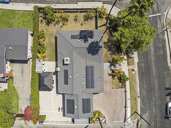 2nd image of 16201 Halsey St