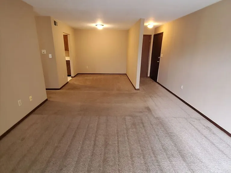 7625 W Donna Ct - 8 Unit — Photo 14