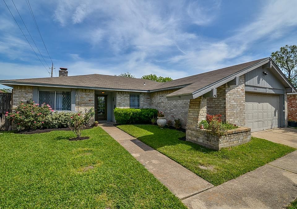 1st image of 2606 Lower Valley Dr