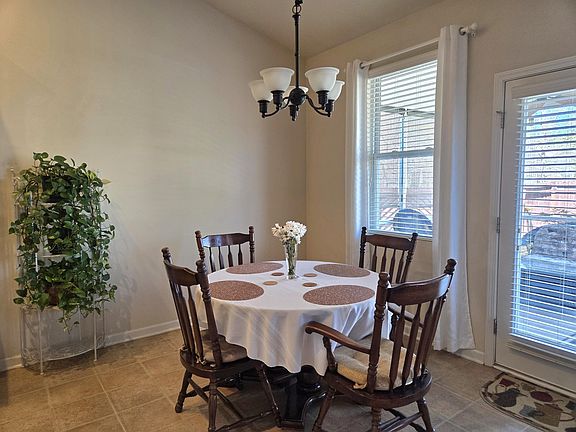 4th image of 3102 Cold Harbor Way